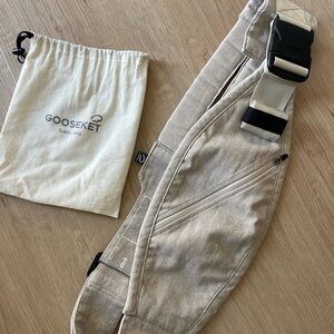 Gooseket (Original) Toddler Sling in Beige